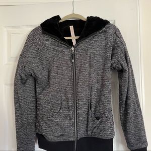 Lululemon Fleece Lined hoodie zip up | Gray | Sz 6